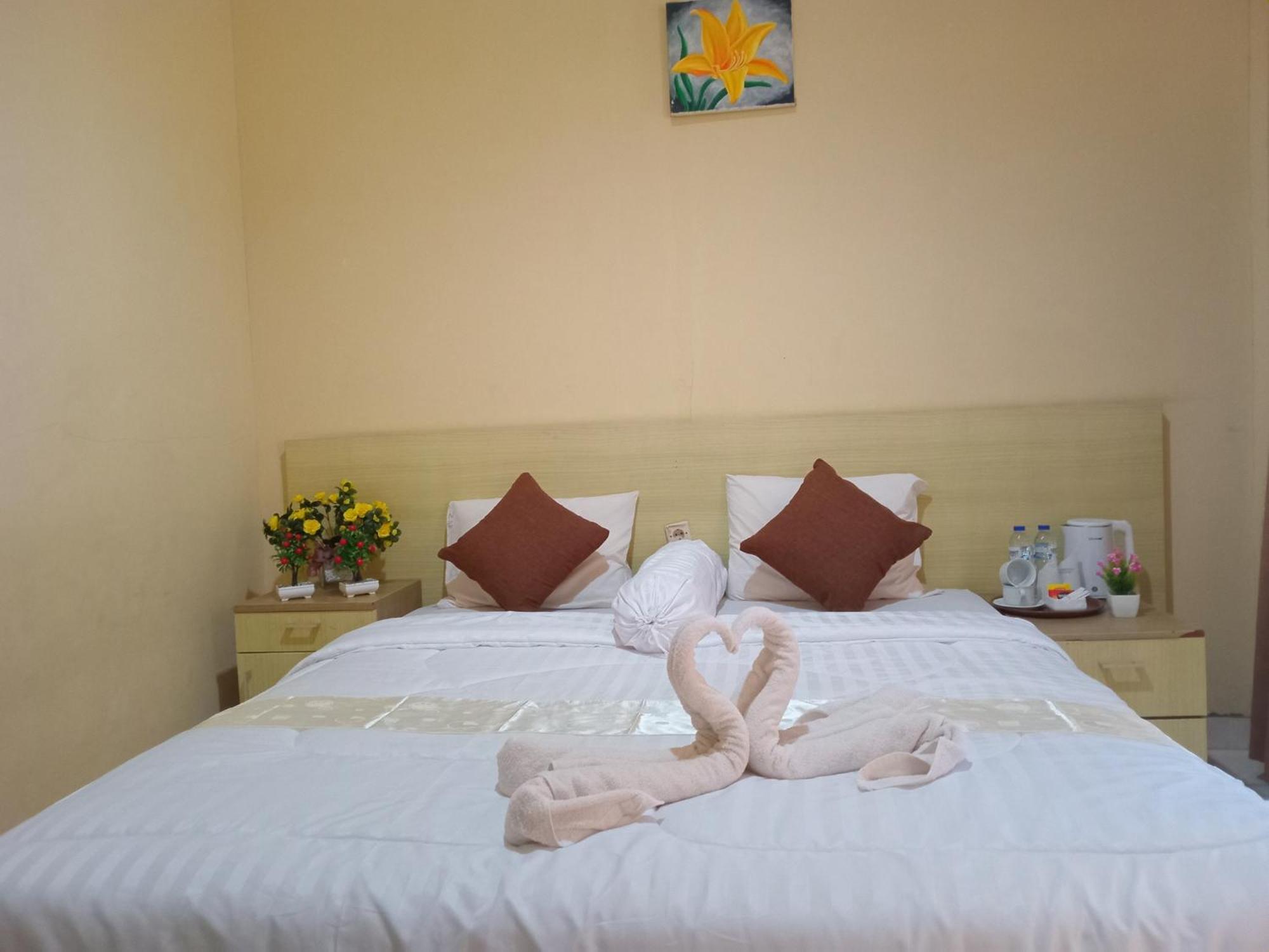 Bayak Hotel Bumdes Cipayung & Resort Ciguntur エクステリア 写真